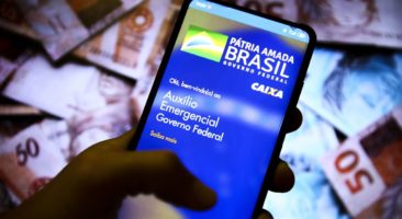 Aplicativo auxílio emergencial do Governo Federal. Foto: © Marcelo Camargo/Agência Brasil.