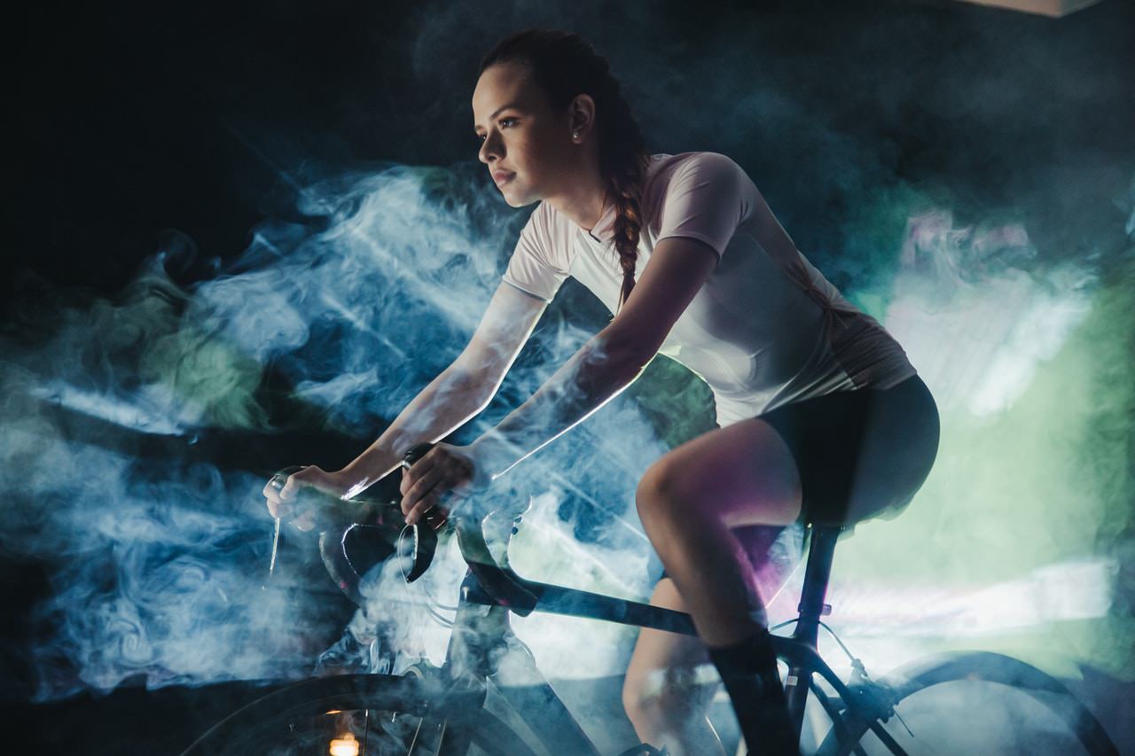 Imagem meramente ilustrativa de praticante de esporte - ciclismo. Foto: Munbaik Cycling Clothing no Pexels.