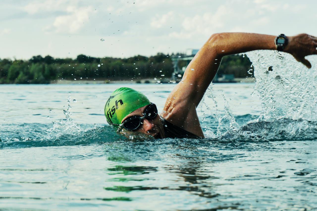 Imagem meramente ilustrativa de nadador. Foto: Mali Maeder no Pexels.