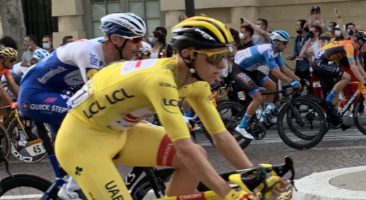 Tadej Pogačar (2020-09-20) - Yellow jersey - Tour de France 2020. Chabe01, CC BY-SA 4.0, via Wikimedia Commons.
