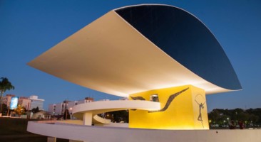 Museu Oscar Niemeyer promove exposição inédita da coleção Poty Lazzarotto. Foto: Lucas Pontes/MON.